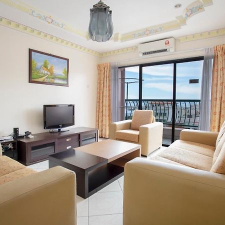 Marina Court Resort Kota Kinabalu-Stay And Get Cash Rebate Dış mekan fotoğraf