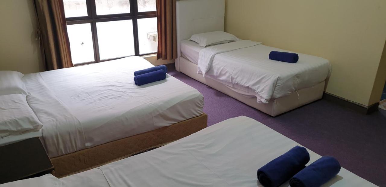 Marina Court Resort Kota Kinabalu-Stay And Get Cash Rebate Dış mekan fotoğraf