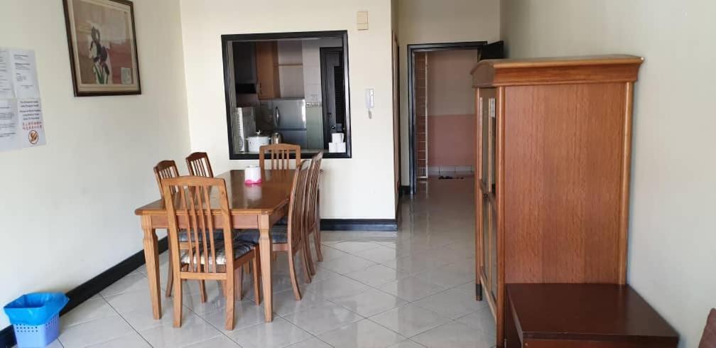 Marina Court Resort Kota Kinabalu-Stay And Get Cash Rebate Dış mekan fotoğraf