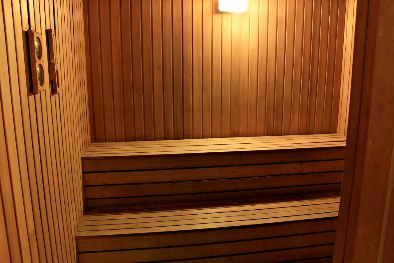 Marina Court Resort Kota Kinabalu-Stay And Get Cash Rebate Dış mekan fotoğraf